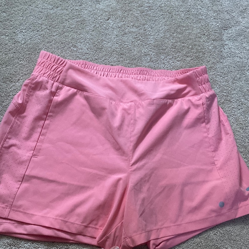 athletic pink shorts